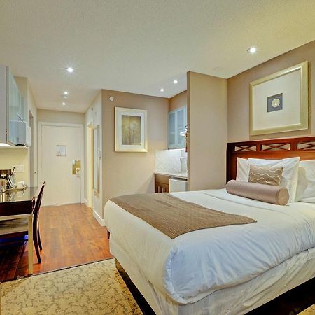 Red Lion Inn And Suites Виктория Экстерьер фото