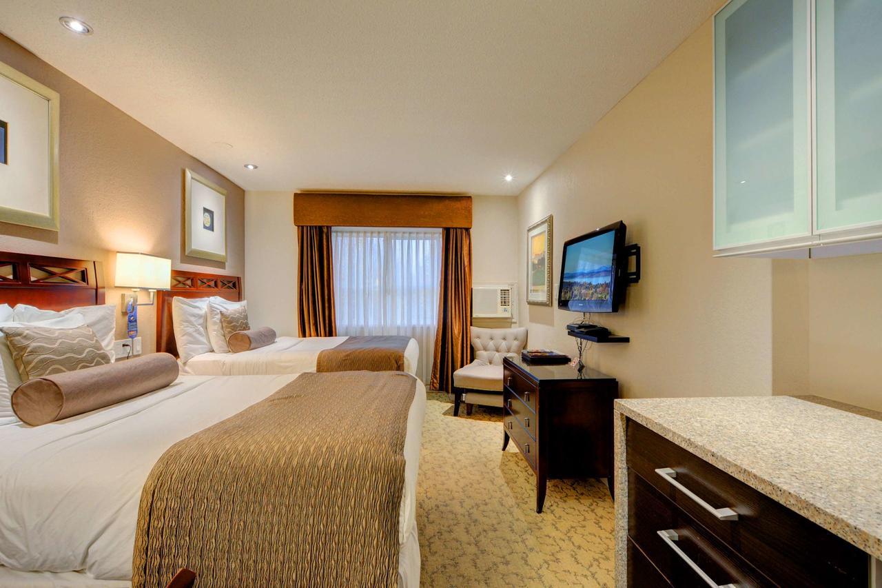 Red Lion Inn And Suites Виктория Экстерьер фото